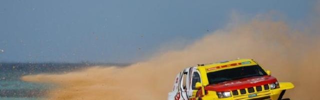 达喀尔SS3:阿提亚领跑汽车组 张国宇冲进赛段前20