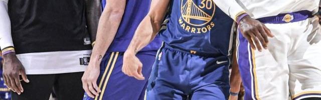 圣诞大战还看湖勇春晚！詹库对飚30+  小里准绝杀