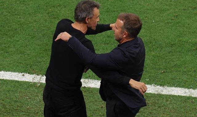 一场平局后，德国球员拜托西班牙：赢下日本吧！