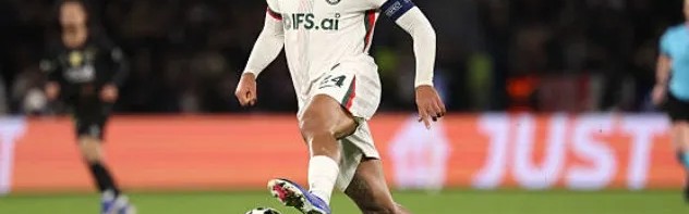 里斯-詹姆斯vs巴黎数据：3次关键传球，6夺回球权，对抗8胜6