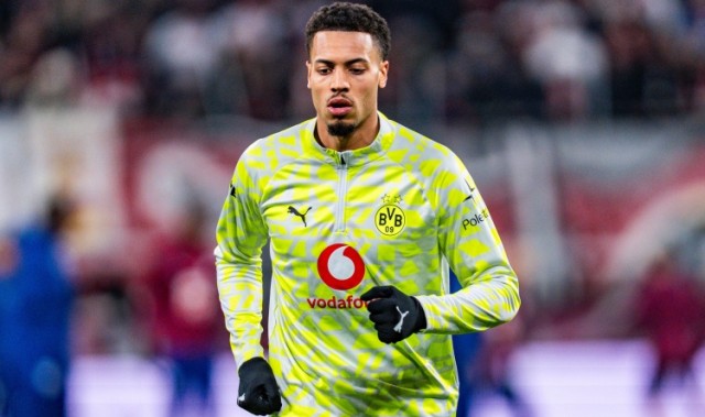 记者：恩梅查即将与多特续约至2030年，成为队内收入最高球员之一