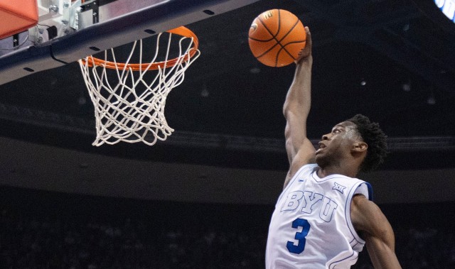 小托马斯：迪班萨现在打得像他的偶像麦迪 他应该是状元